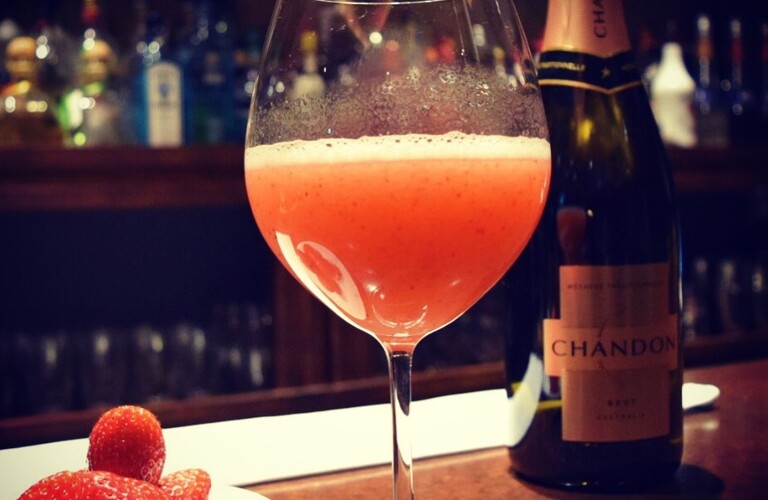 【関内で女子会・仕事帰りの一杯に】一日の終わりの贅沢なご褒美時間なら　Bar.Lucid by The Bar CASABLANC